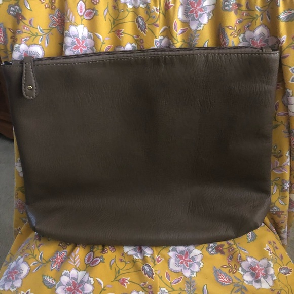 Free People Clutch - Picture 1 of 5